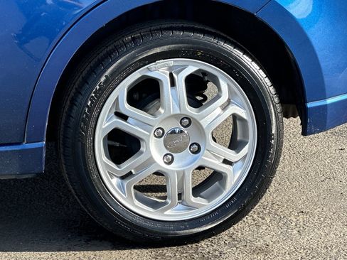 Used 2008 Ford Focus SES image 22