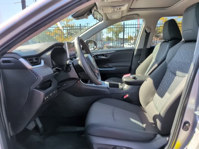 Certified 2025 Toyota RAV4 XLE w/ Convenience Package AWD/4WD image 13