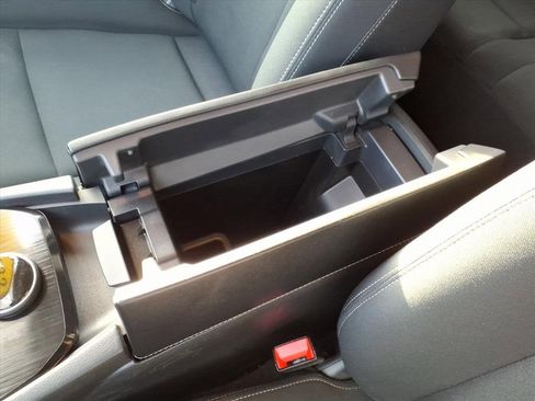 Certified 2023 Nissan Rogue S image 26