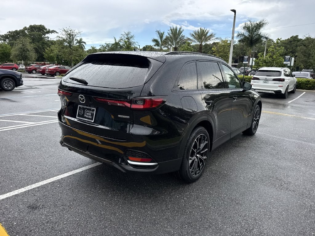 Certified 2025 MAZDA CX-70 Plug-In Hybrid w/ Premium Plus AWD/4WD image 3