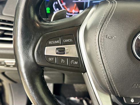 Used 2019 BMW X5 xDrive40i w/ Luxury Seating Package image 12