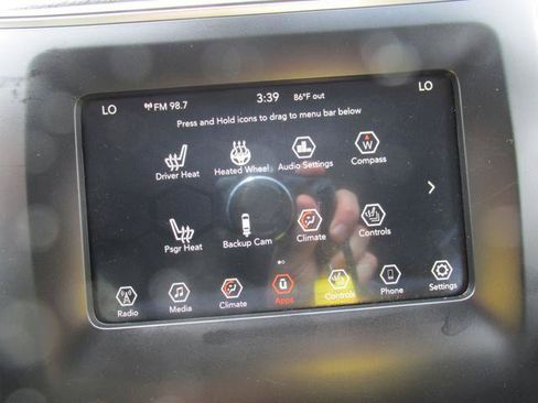 Used 2020 Jeep Cherokee Latitude Plus AWD/4WD image 13