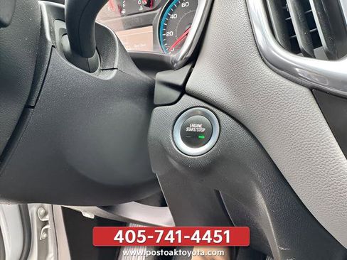 Used 2018 Chevrolet Equinox LS FWD image 17