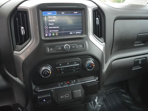 Used 2021 Chevrolet Silverado 2500 W/T w/ WT Fleet Convenience Package image 22