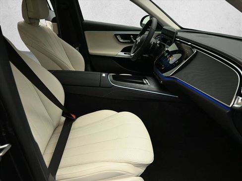 Certified 2026 Mercedes-Benz E 350 4MATIC Sedan image 25