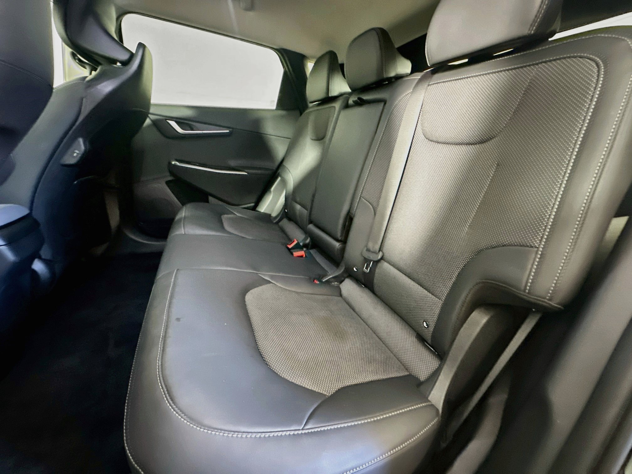 Used 2024 Kia EV6 Light RWD image 27