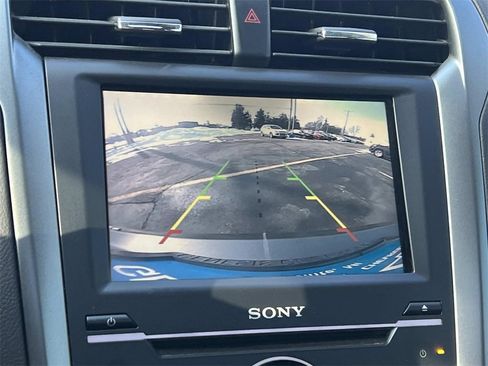 Used 2014 Ford Fusion Titanium image 19