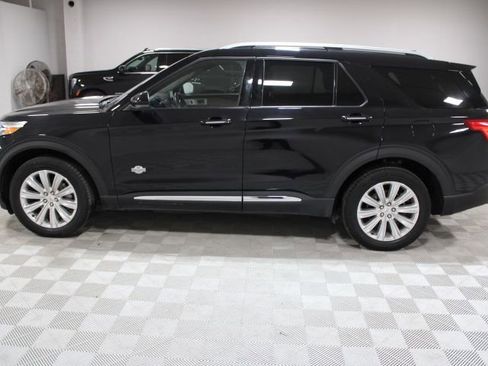 Used 2022 Ford Explorer King Ranch w/ Technology Package image 8