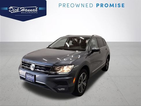 Used 2018 Volkswagen Tiguan SEL AWD/4WD image 1