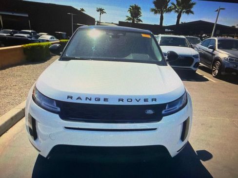 Used 2023 Land Rover Range Rover Evoque SE AWD/4WD image 2