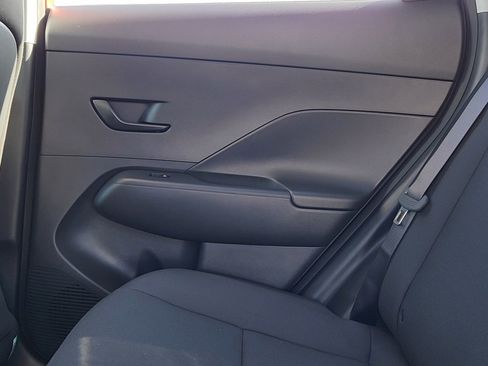 New 2026 Hyundai Kona SE image 15