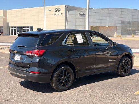 Used 2023 Chevrolet Equinox LT FWD image 28