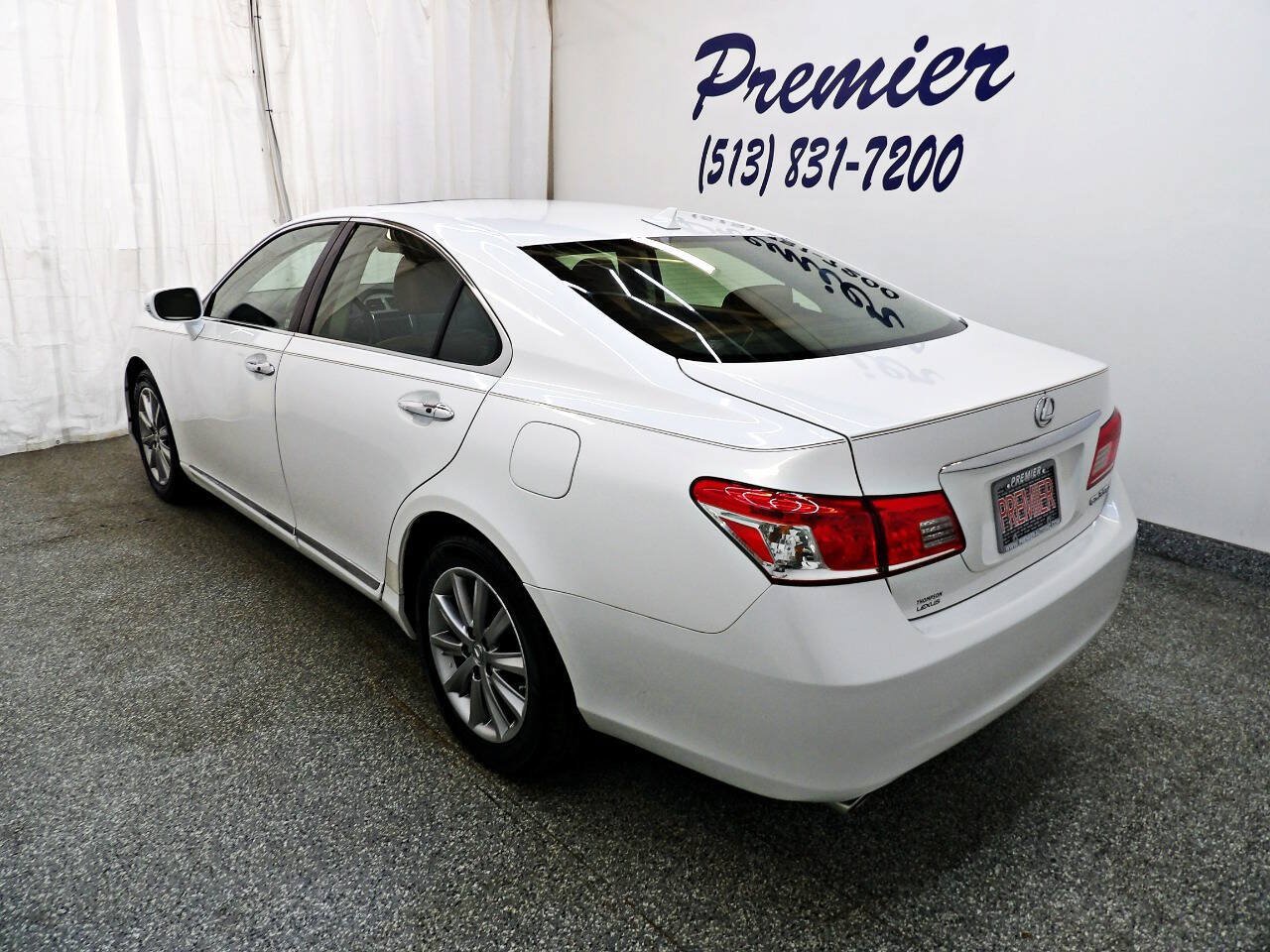 Used 2012 Lexus ES 350 w/ Touring Special Edition FWD image 4
