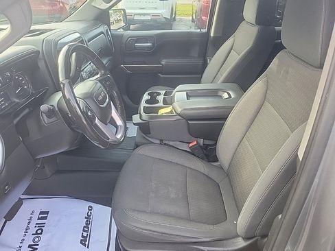 Used 2020 GMC Sierra 1500 SLE w/ SLE Value Package image 23
