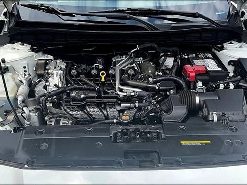 Used 2022 Nissan Altima 2.5 SV FWD image 28