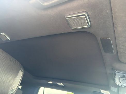 Used 2021 Cadillac Escalade Premium Luxury Platinum w/ Heavy-Duty Trailer Package RWD image 4