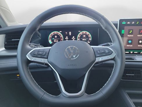 New 2026 Volkswagen Tiguan SE AWD/4WD image 10