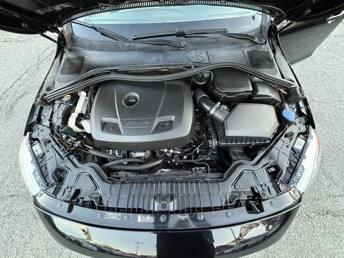 Used 2017 Volvo S60 T5 Dynamic image 16