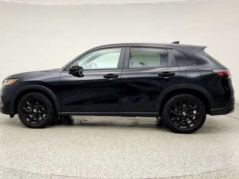 Used 2024 Honda HR-V Sport image 8