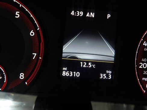 Used 2021 Volkswagen Passat 2.0T SE image 19