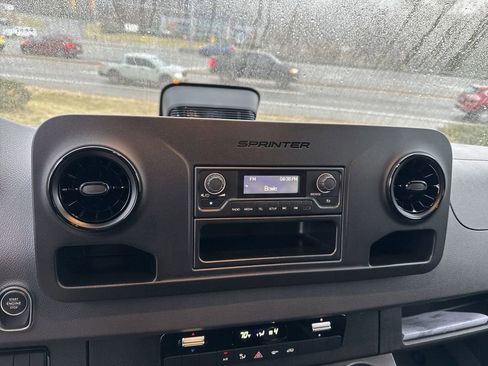 New 2025 Mercedes-Benz Sprinter 2500 image 20