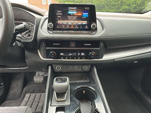 Certified 2023 Nissan Rogue SV image 19