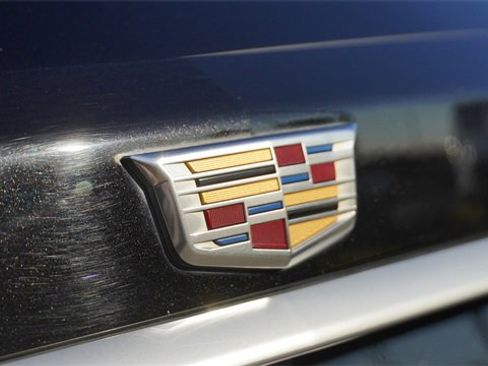 Used 2020 Cadillac XT6 Premium Luxury image 11