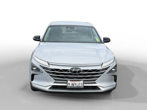 Used 2019 Hyundai Nexo Blue image 8