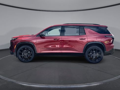 New 2026 Chevrolet Traverse RS w/ LPO, Floor Liner Package AWD/4WD image 5