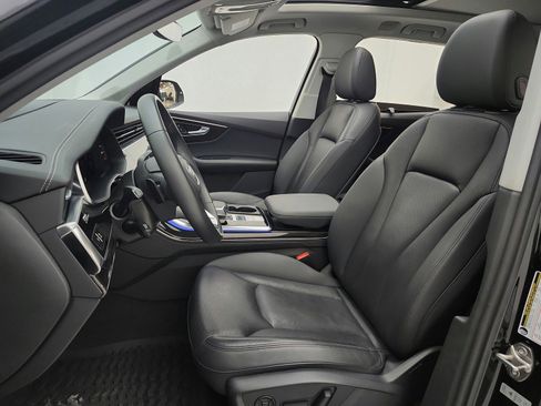 Used 2023 Audi Q7 3.0T Prestige w/ Prestige Package image 10