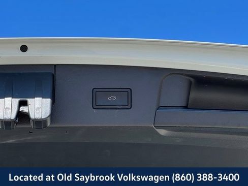 Used 2023 Volkswagen Atlas SE w/ Panoramic Sunroof Package AWD/4WD image 24