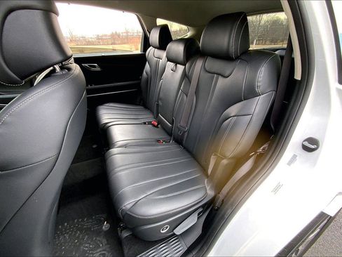 Used 2024 Genesis GV80 2.5T image 23