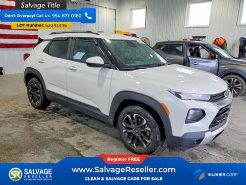 Used 2021 Chevrolet TrailBlazer LT w/ Convenience Package FWD image 5