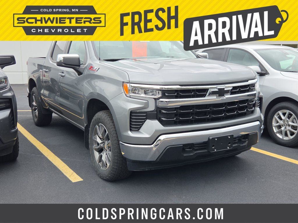 Used 2023 Chevrolet Silverado 1500 LT AWD/4WD image 1