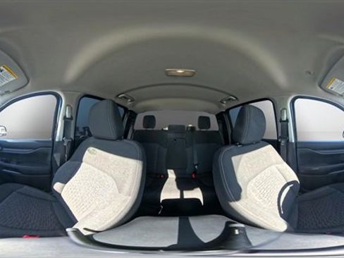 Used 2025 Ford Ranger XL image 34