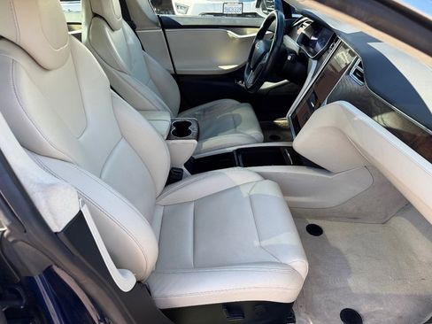 Used 2017 Tesla Model S 75D image 19