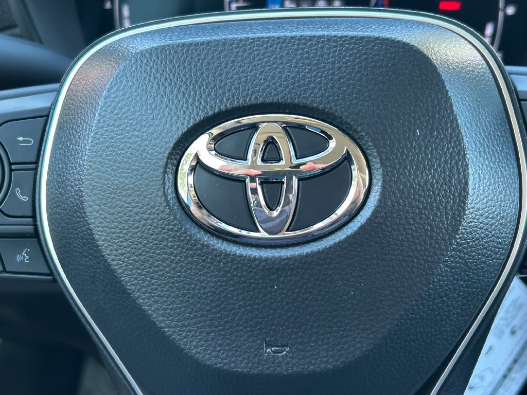 New 2026 Toyota Corolla Cross LE w/ Moonroof Package FWD image 34