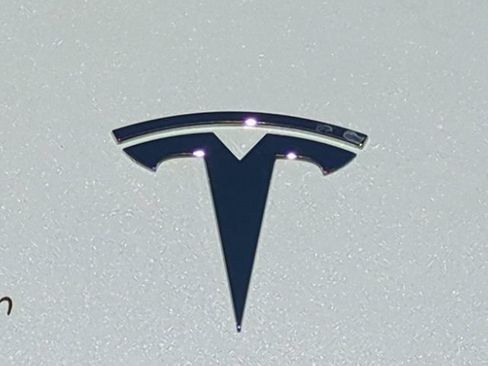 Used 2023 Tesla Model 3 Standard Range RWD image 31