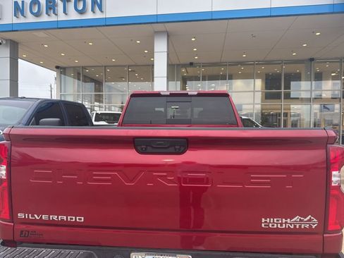 Used 2020 Chevrolet Silverado 2500 High Country w/ Z71 Off-Road Package AWD/4WD image 8