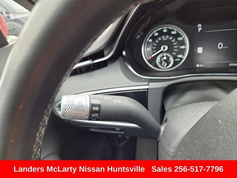 Used 2025 Genesis GV70 2.5T AWD/4WD image 26