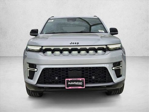 New 2026 Jeep Grand Wagoneer 2WD image 6