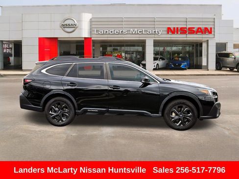 Used 2021 Subaru Outback Onyx Edition XT AWD/4WD image 2