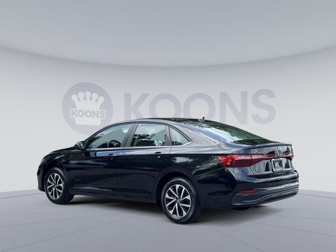 Used 2025 Volkswagen Jetta S FWD image 8
