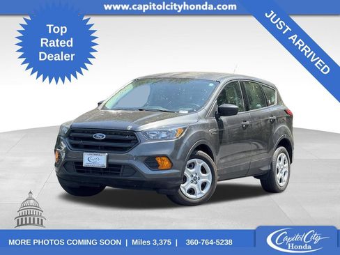 Used 2019 Ford Escape S FWD image 1