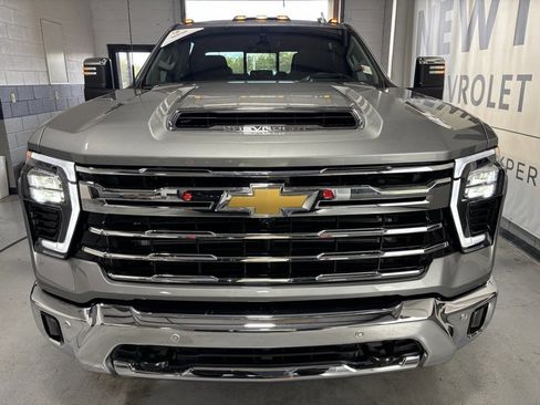 New 2026 Chevrolet Silverado 2500 LTZ w/ LTZ Convenience Package image 36