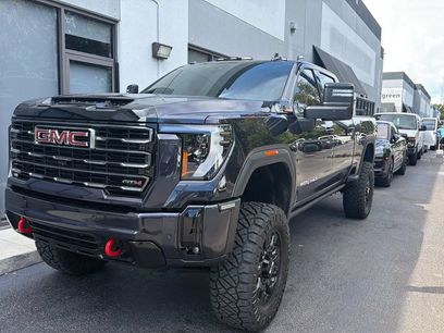 Used 2025 GMC Sierra 2500 AT4 w/ AT4 Premium Plus Package