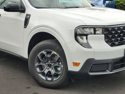 New 2025 Ford Maverick XLT w/ XLT Luxury Package image 35