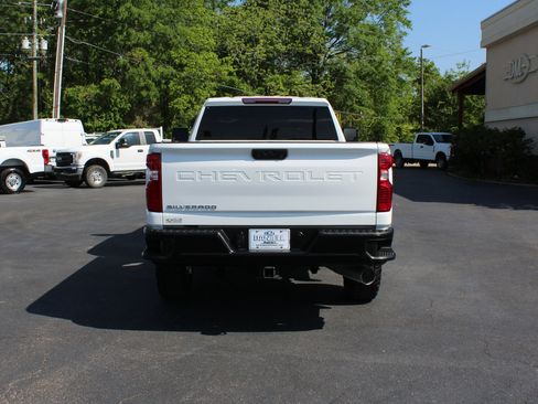 Used 2023 Chevrolet Silverado 2500 W/T w/ WT Convenience Package image 11