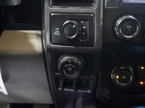 Used 2020 Ford F150 XLT w/ Equipment Group 301A Mid image 19