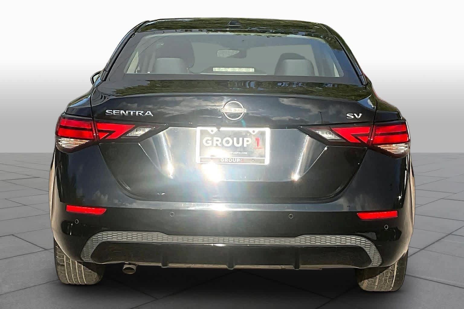 Used 2024 Nissan Sentra SV FWD image 5